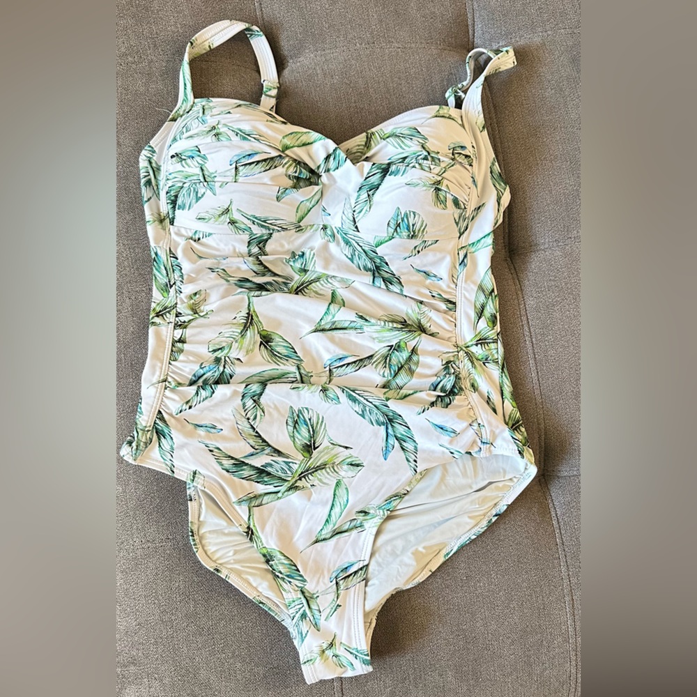 Bathing suit
